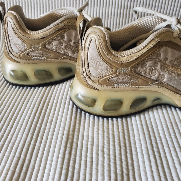 Nike Air Max 180 + Running Shoes 315941-121 Women's Size 7.5 Beige Gold Floral - Picture 10 of 13